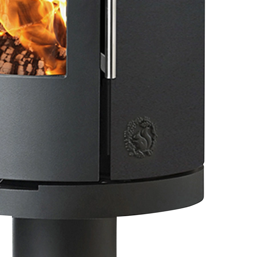 Morsø 7349 brændeovn på høj piedestal