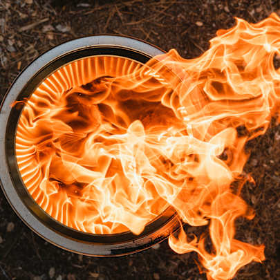 Solo Stove Bonfire 2.0 + Stativ, Gunmetalfärg